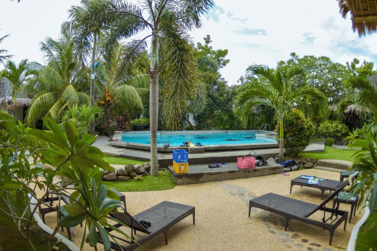 Liquid Dive Resort Dauin Bagian luar foto