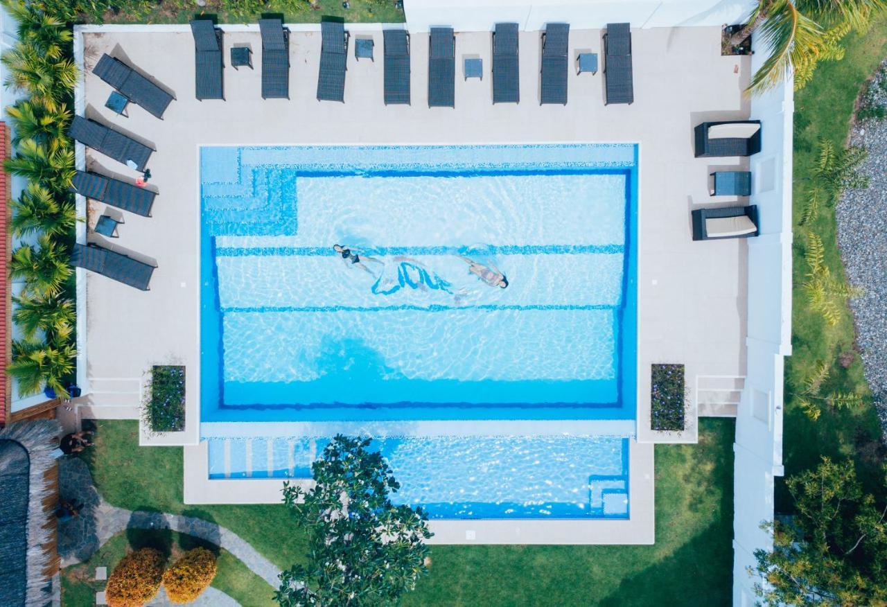 Liquid Dive Resort Dauin Bagian luar foto