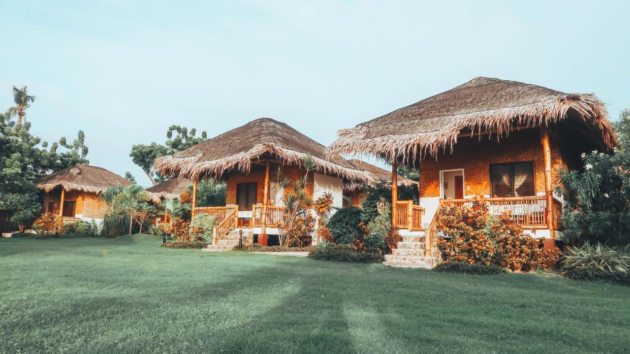 Liquid Dive Resort Dauin Bagian luar foto