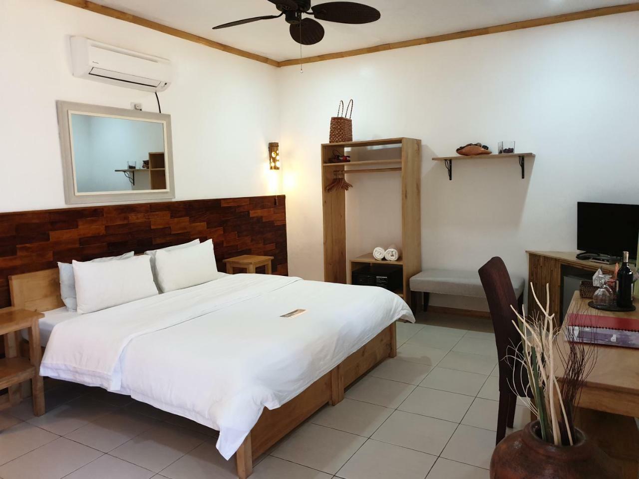 Liquid Dive Resort Dauin Bagian luar foto